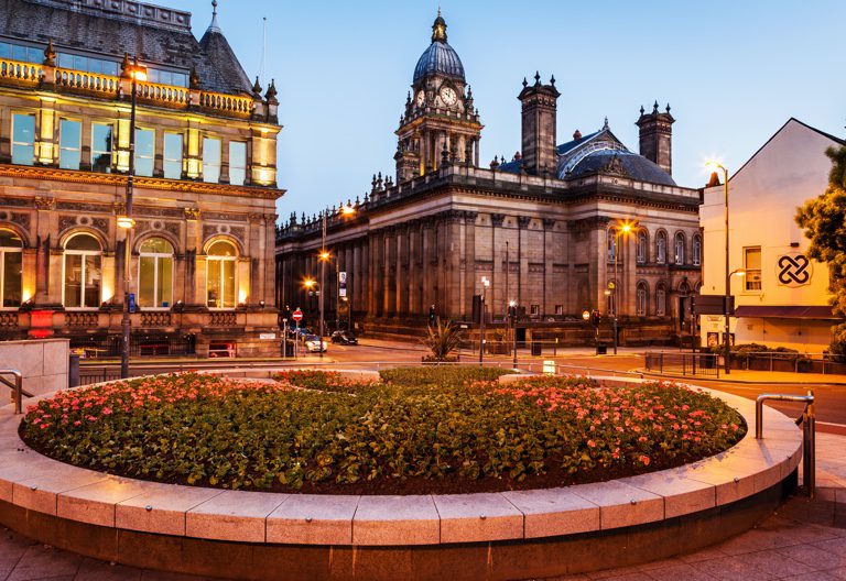 Leeds Town Hall | best places to visit in the UK